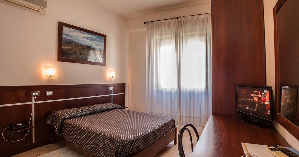 Hotel La Terrazza Cagliari Zimmer foto