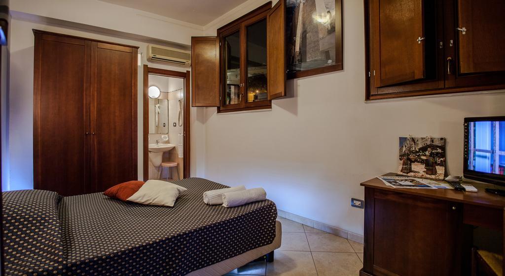 Hotel La Terrazza Cagliari Zimmer foto