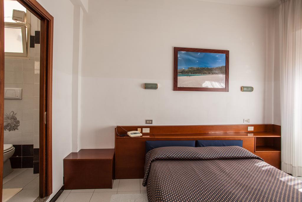 Hotel La Terrazza Cagliari Zimmer foto