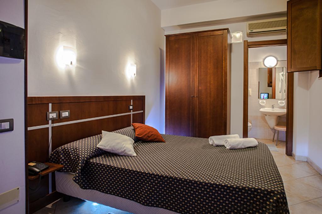 Hotel La Terrazza Cagliari Zimmer foto